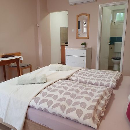 Lavendel Apartments Heviz Phòng bức ảnh