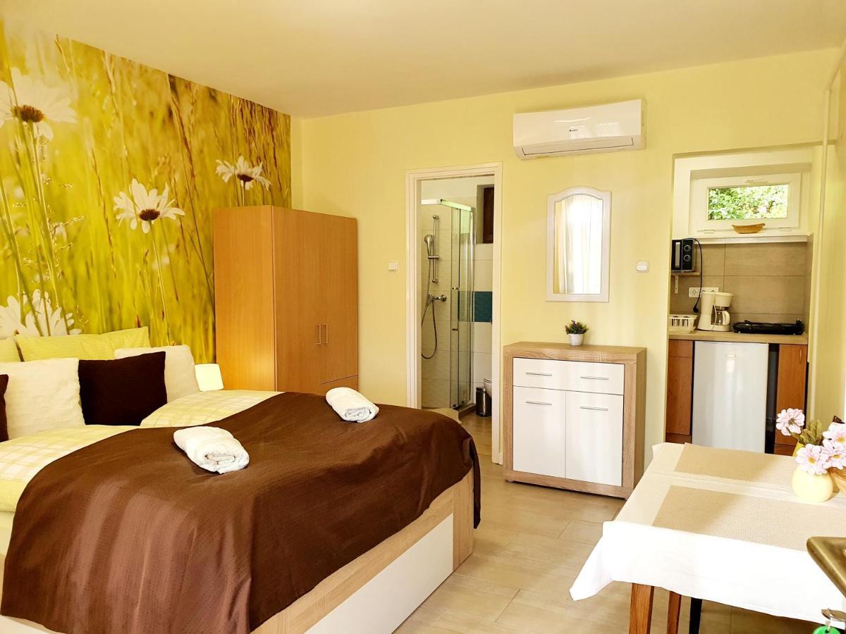 Lavendel Apartments Heviz Ngoại thất bức ảnh