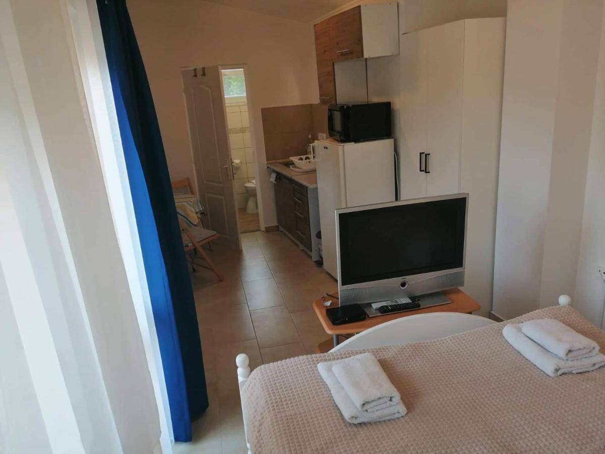 Lavendel Apartments Heviz Ngoại thất bức ảnh